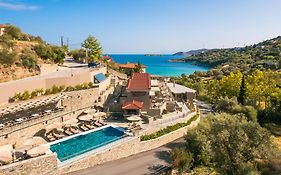 Paramithenio Village Beach Resort&Spa